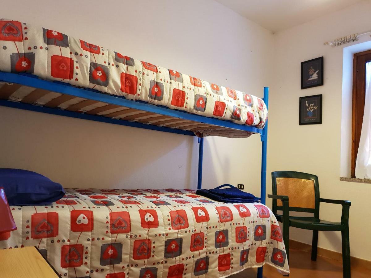 Appartamento Via Alghero Сан Теодоро Екстериор снимка